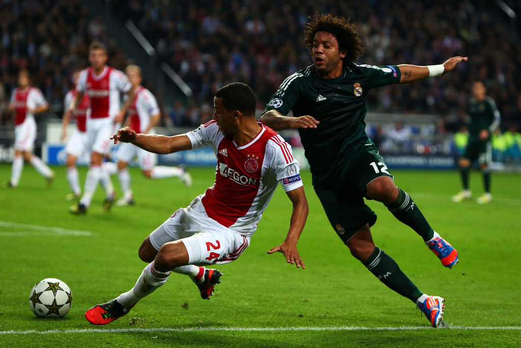 体育直播关于皇家马德里窗口期单刀错失凯恩在美国队比赛中高光表现，今夜阿贾克斯备战欧篮联都惊呆了的信息